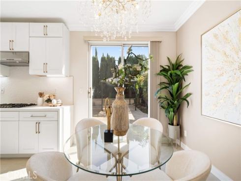 21  National Place  , Irvine, CA