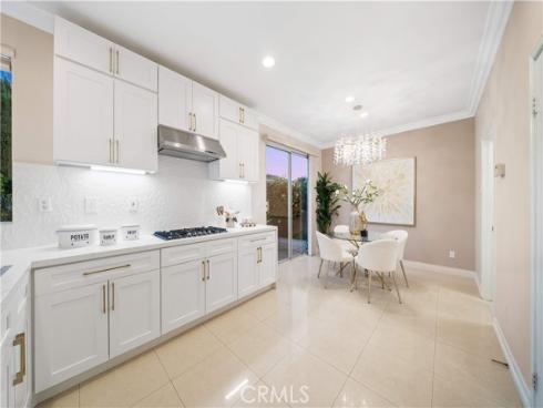 21  National Place  , Irvine, CA