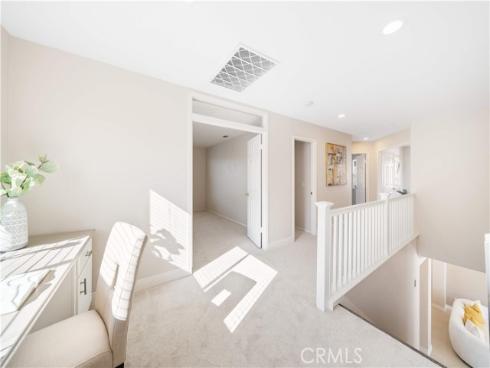 21  National Place  , Irvine, CA