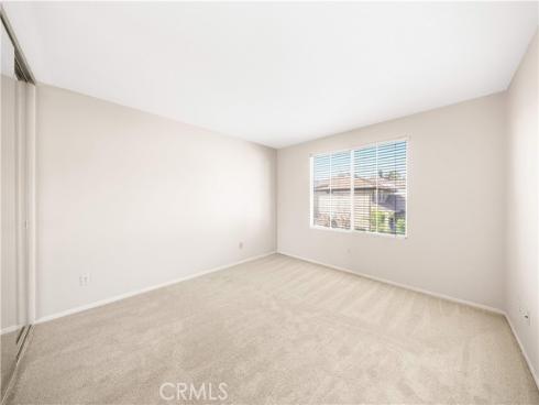 21  National Place  , Irvine, CA