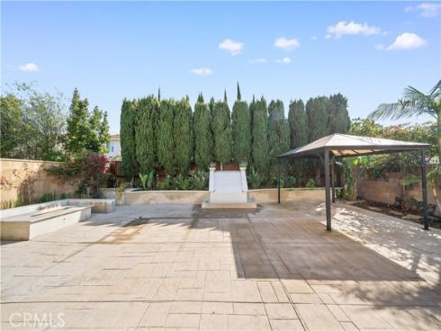 21  National Place  , Irvine, CA