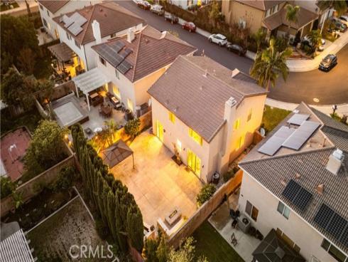 21  National Place  , Irvine, CA