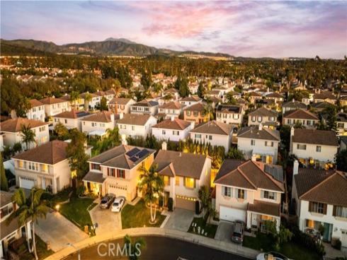 21  National Place  , Irvine, CA