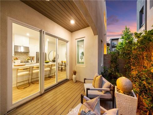 102  culture  , Irvine, CA