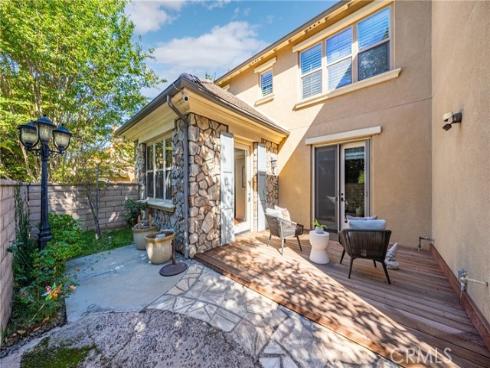 26  Twin Gables  , Irvine, CA