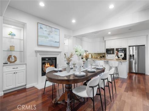 26  Twin Gables  , Irvine, CA