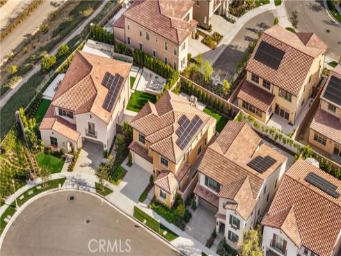 106  Albero  , Irvine, CA