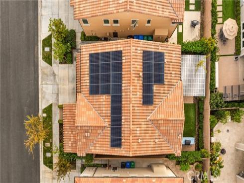 106  Albero  , Irvine, CA