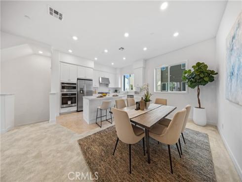 118  Abacus  , Irvine, CA