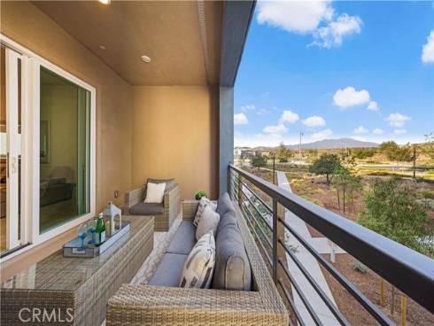 118  Abacus  , Irvine, CA