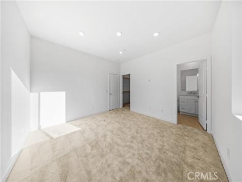 118  Abacus  , Irvine, CA