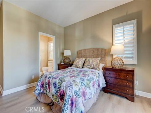 34  Great Lawn  , Irvine, CA