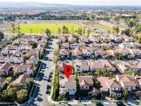 34  Great Lawn  , Irvine, CA