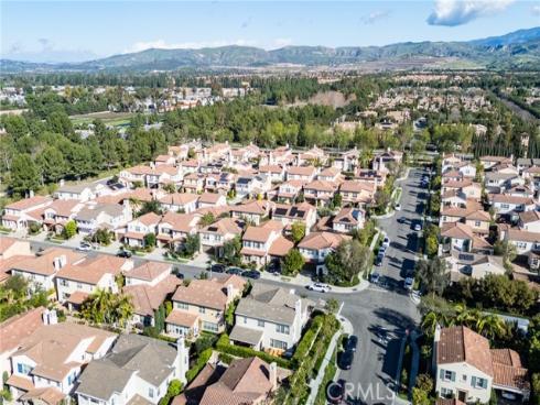 34  Great Lawn  , Irvine, CA