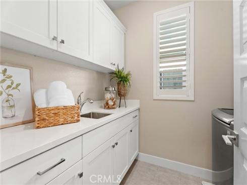 110  Spiral  , Irvine, CA