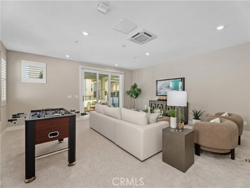 110  Spiral  , Irvine, CA