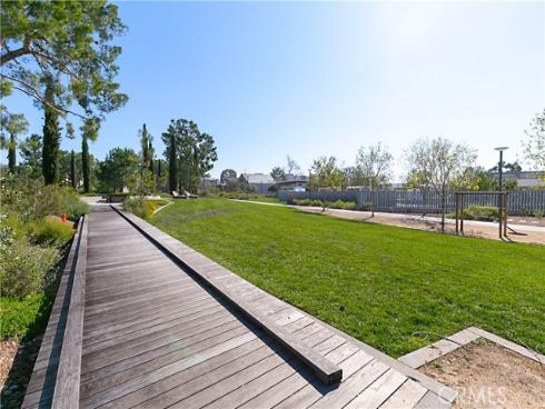 110  Spiral  , Irvine, CA