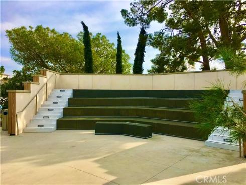 110  Spiral  , Irvine, CA