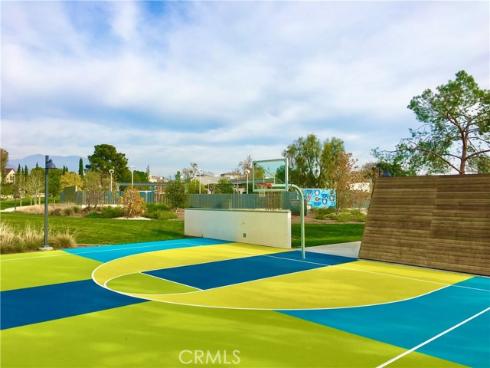 110  Spiral  , Irvine, CA