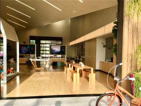 110  Spiral  , Irvine, CA