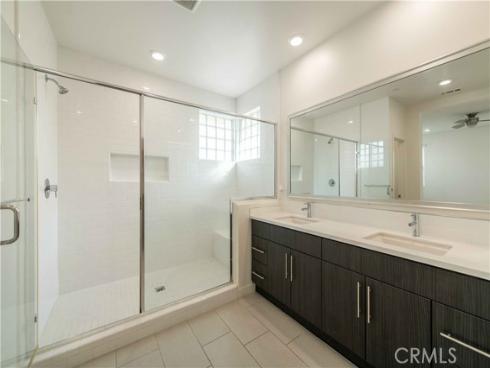 111  Newall  , Irvine, CA