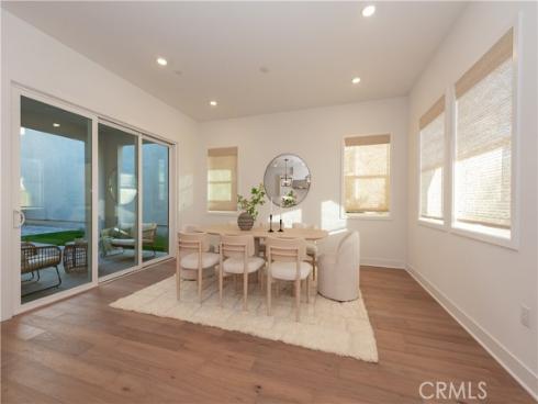 317  Sora  , Irvine, CA