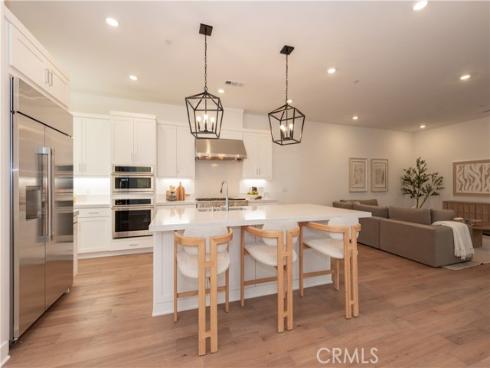 317  Sora  , Irvine, CA