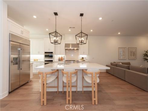 317  Sora  , Irvine, CA