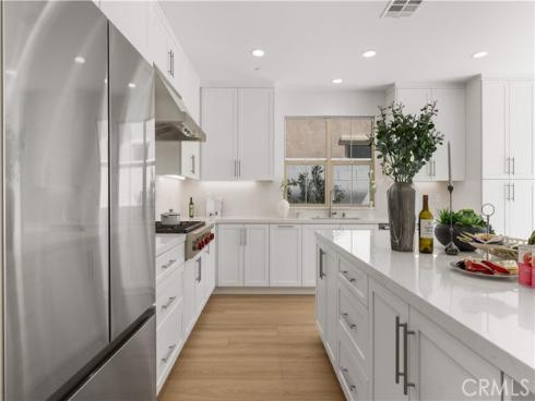 168  Somera  , Irvine, CA