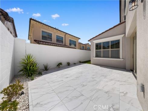 168  Somera  , Irvine, CA