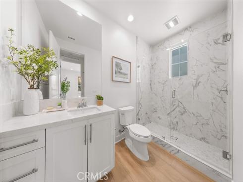 168  Somera  , Irvine, CA