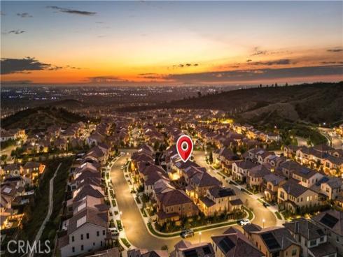 168  Somera  , Irvine, CA