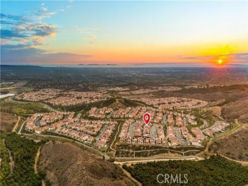168  Somera  , Irvine, CA