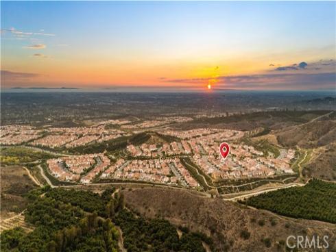 168  Somera  , Irvine, CA