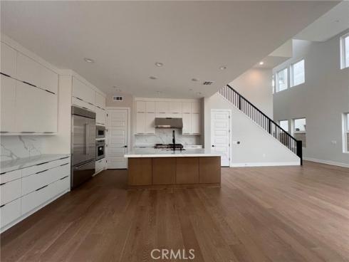 216 Stage , Irvine, CA