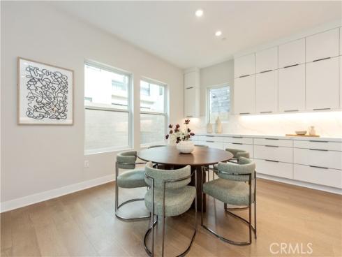 216 Stage , Irvine, CA