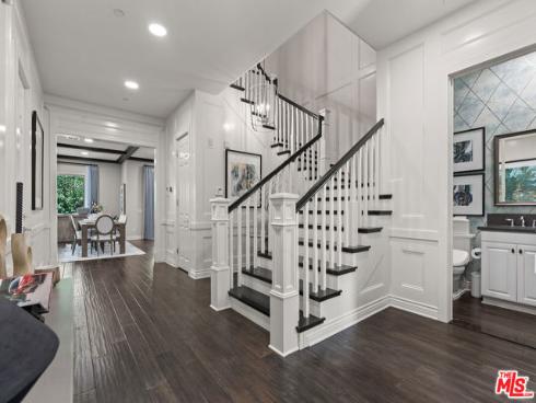 55  Suede  , Irvine, CA