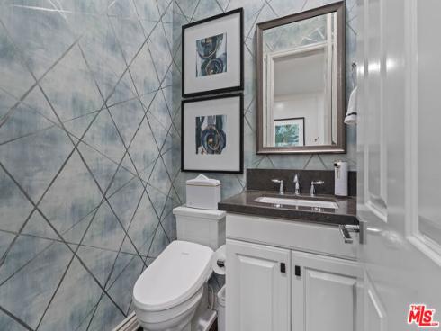 55  Suede  , Irvine, CA