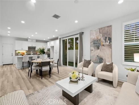 118  Modjeska  , Irvine, CA