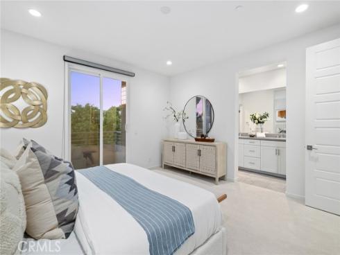 118  Modjeska  , Irvine, CA