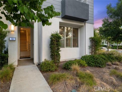 118  Modjeska  , Irvine, CA