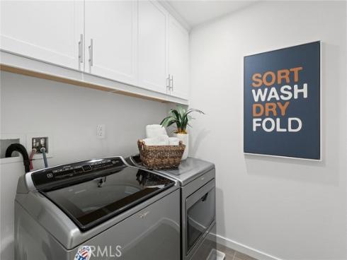 118  Modjeska  , Irvine, CA