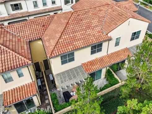 127  Annuals  , Irvine, CA