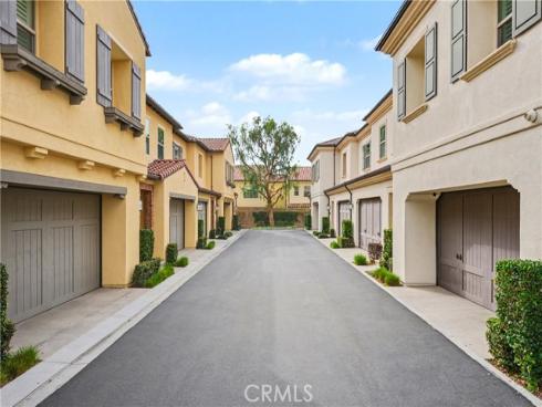 127  Annuals  , Irvine, CA