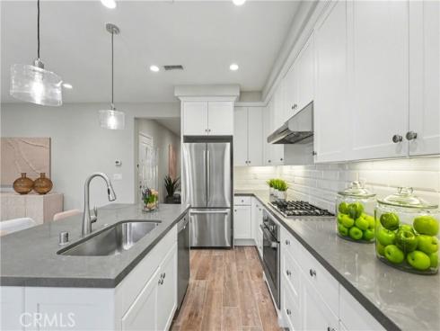 127  Annuals  , Irvine, CA