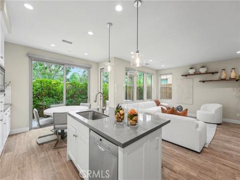 127  Annuals  , Irvine, CA