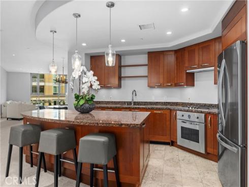 5042  Scholarship  , Irvine, CA