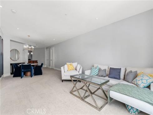 5042  Scholarship  , Irvine, CA