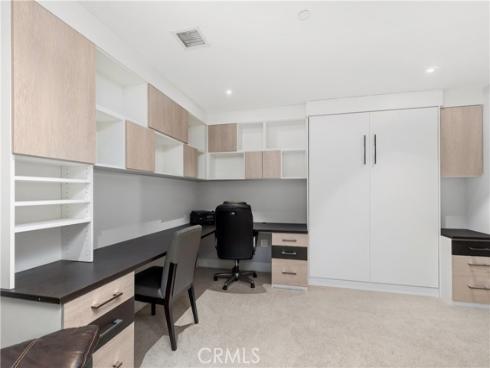 5042  Scholarship  , Irvine, CA