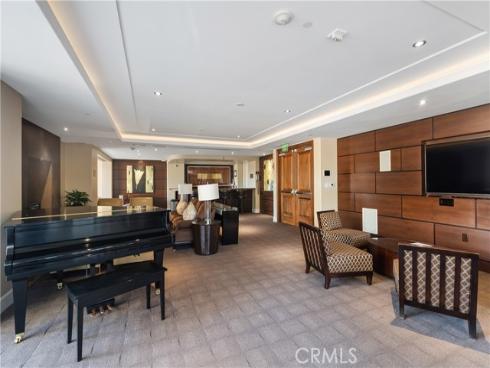 5042  Scholarship  , Irvine, CA